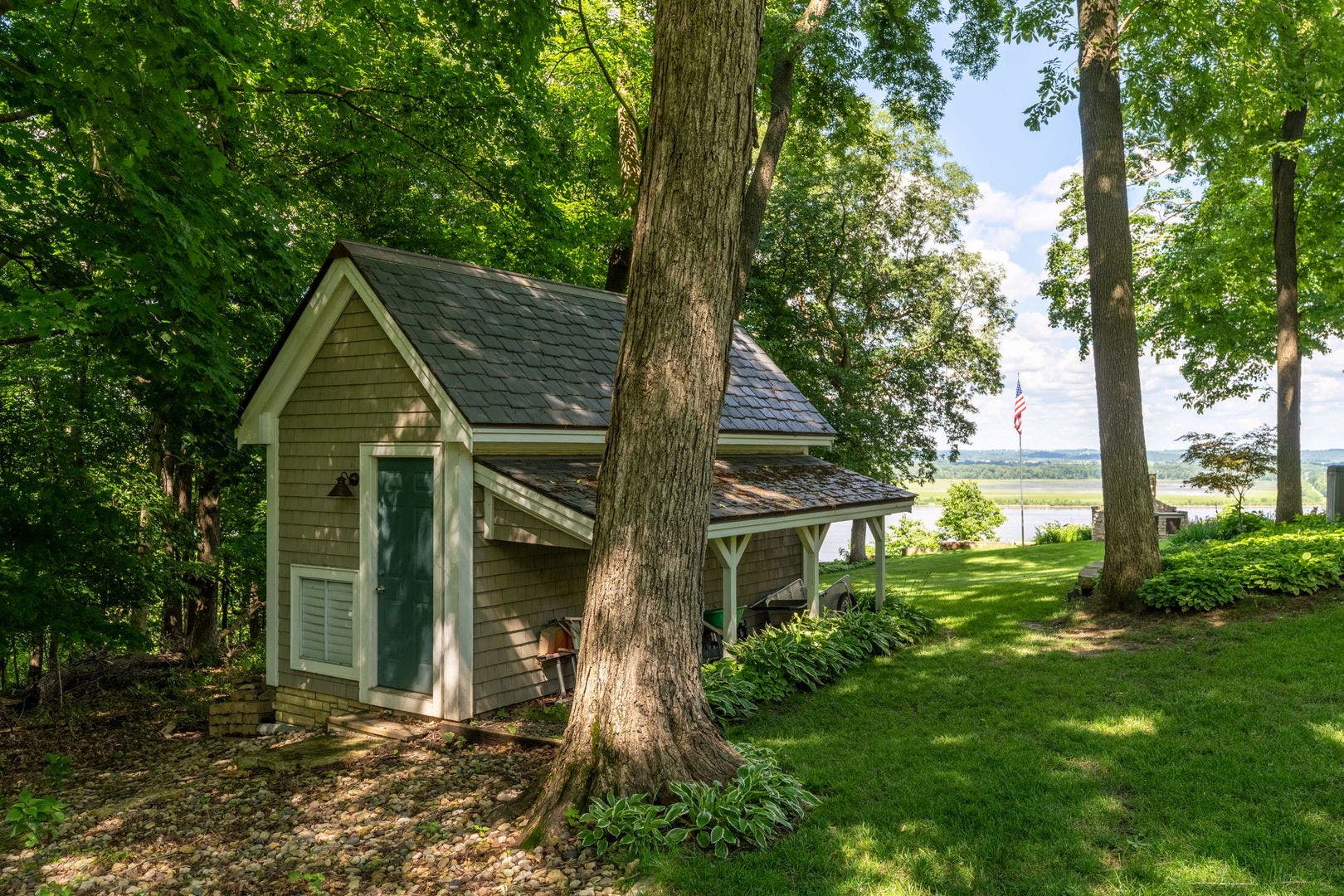 511 613th Avenue, Sabula, IA 52070