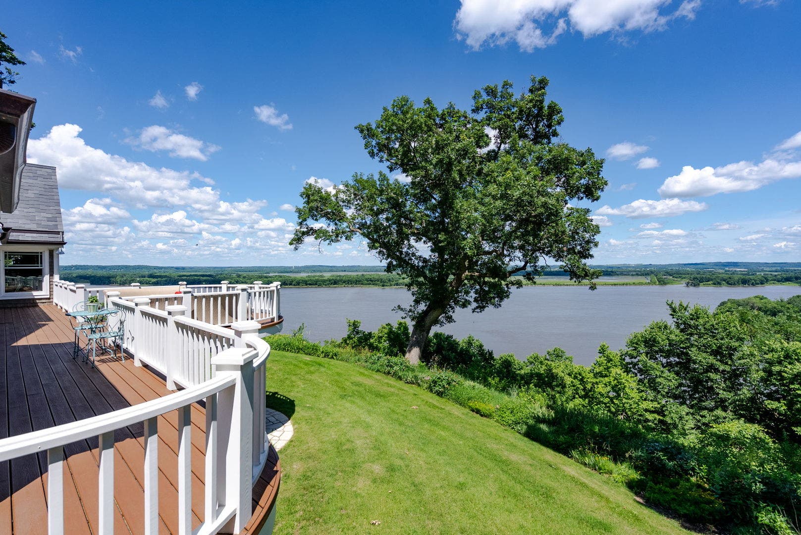511 613th Avenue, Sabula, IA 52070