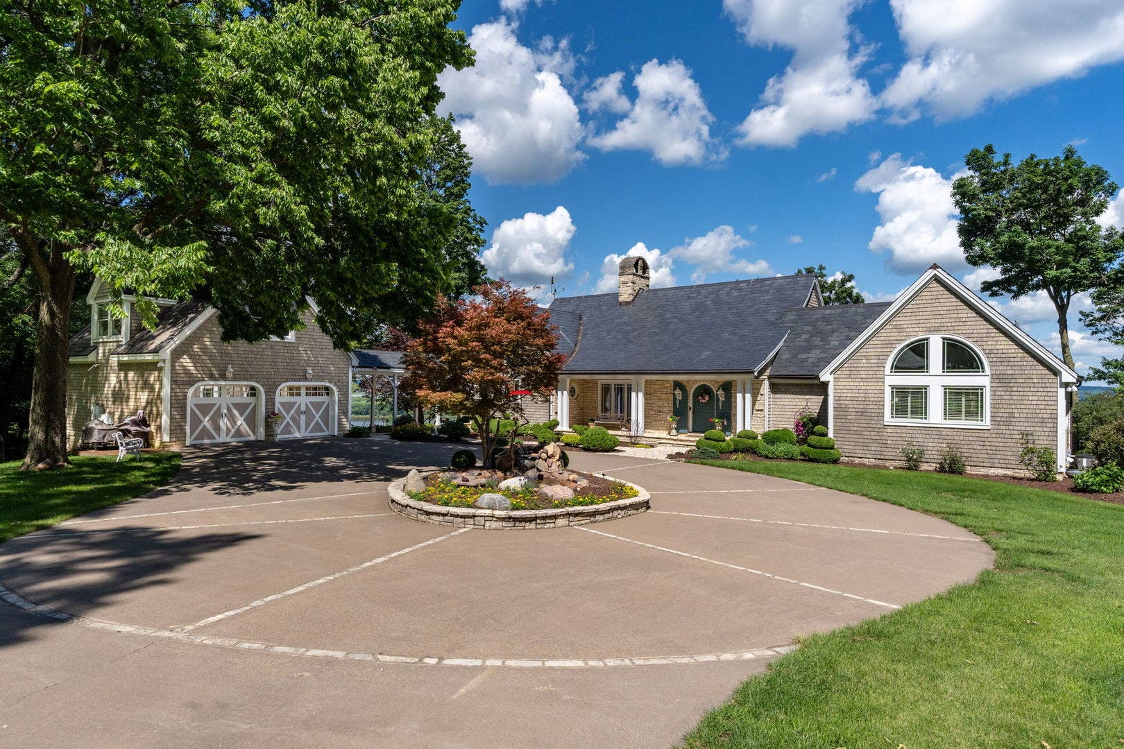511 613th Avenue, Sabula, IA 52070
