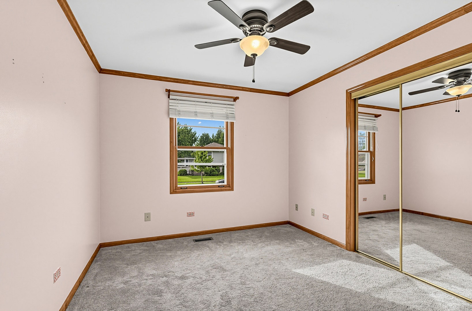 2817 Wake Island Drive, Joliet, IL 60435 2817 Wake Island Drive, Joliet, IL 60435