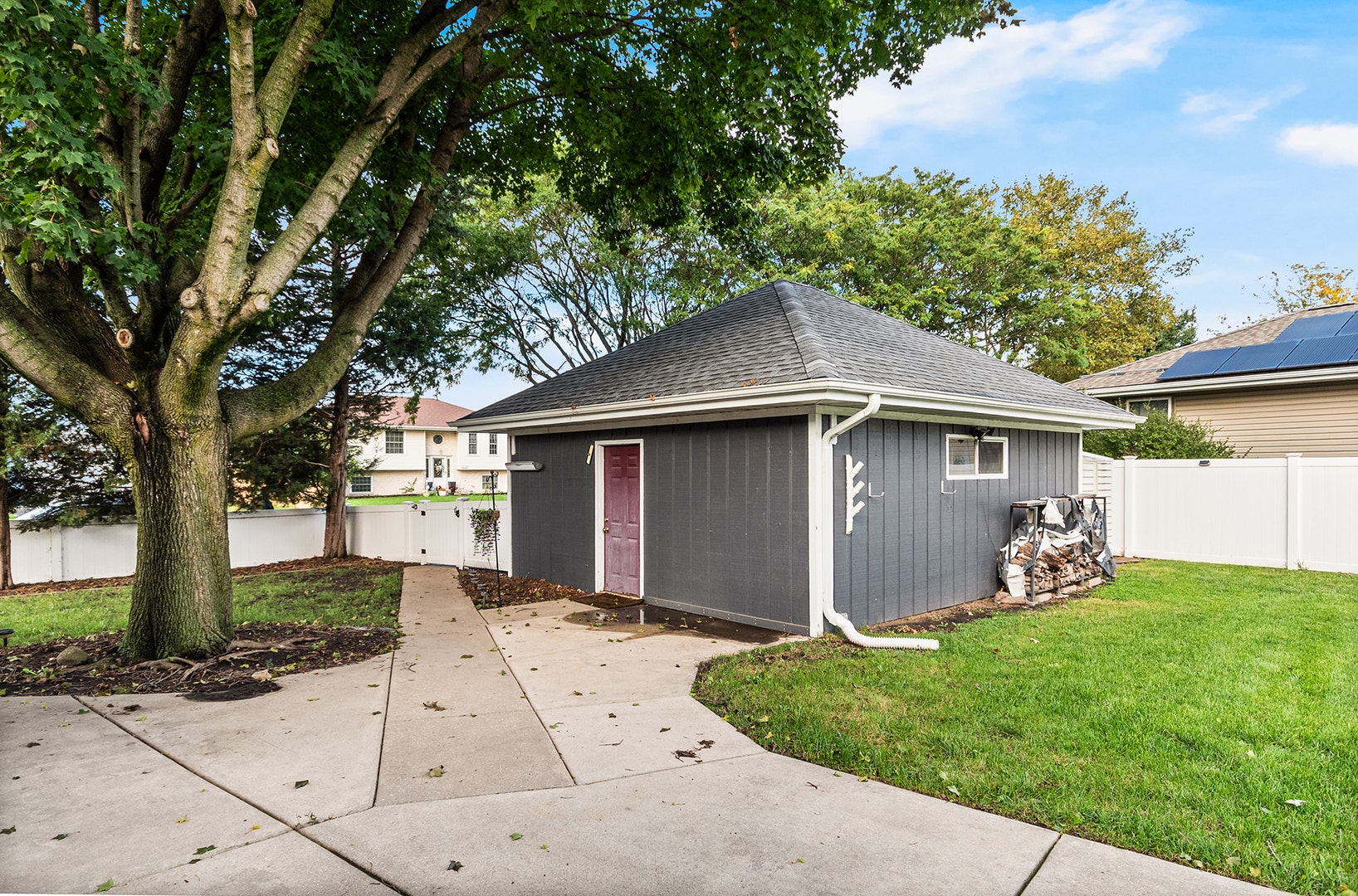 2817 Wake Island Drive, Joliet, IL 60435 2817 Wake Island Drive, Joliet, IL 60435