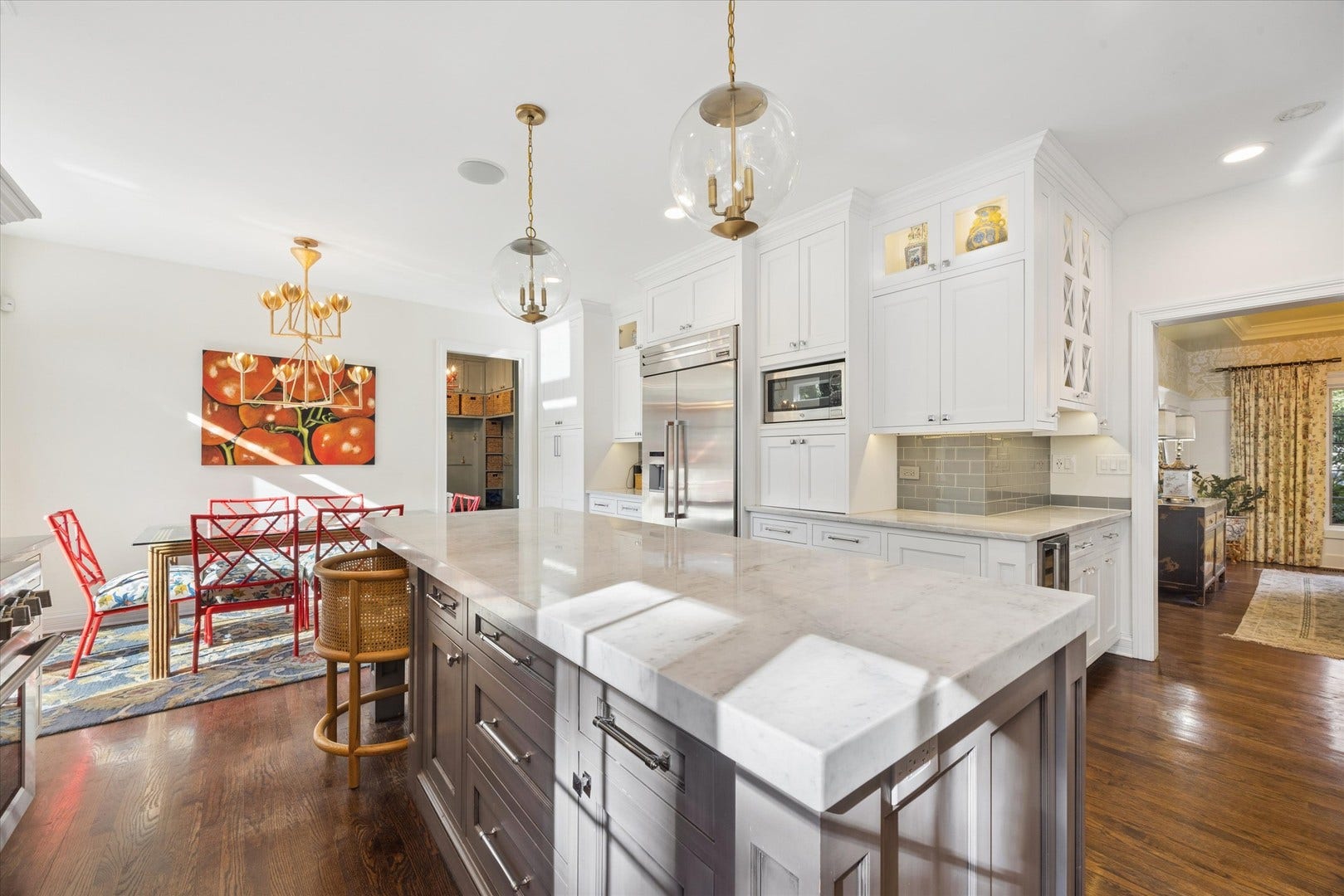 361 RIDGE Avenue, Clarendon Hills, IL 60514