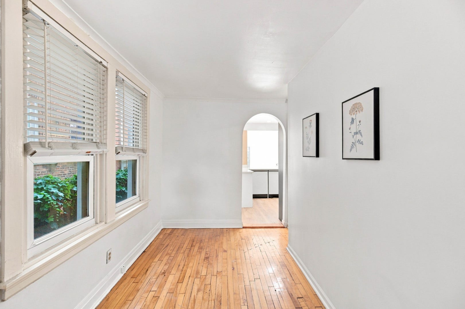 4104 N Richmond Street, Chicago, IL 60618