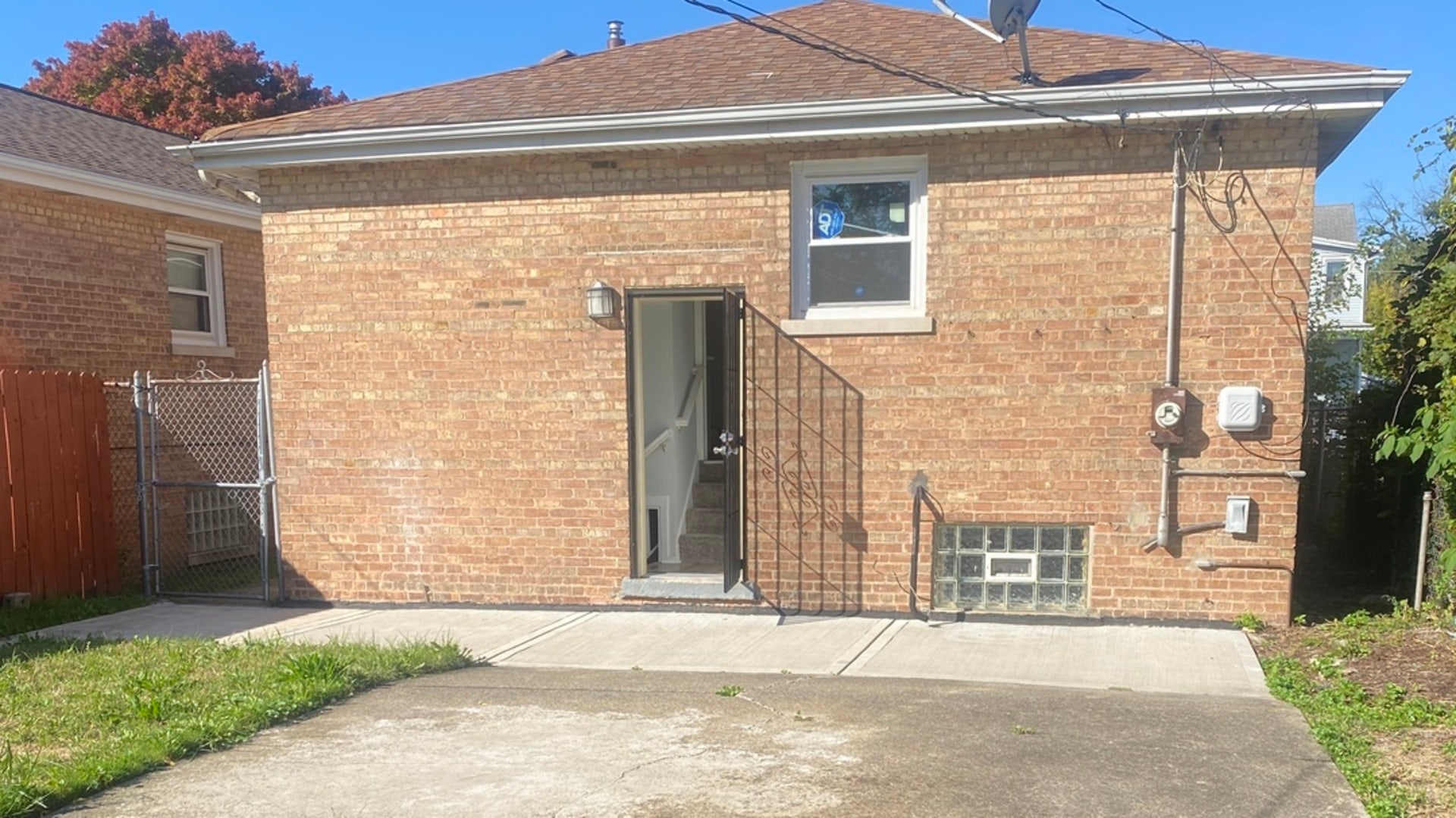 12321 S Green Street, Calumet Park, IL 60827