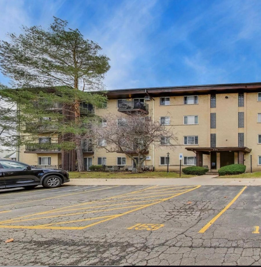 Property photo for 445 S Cleveland Avenue, #204, Arlington Heights, IL