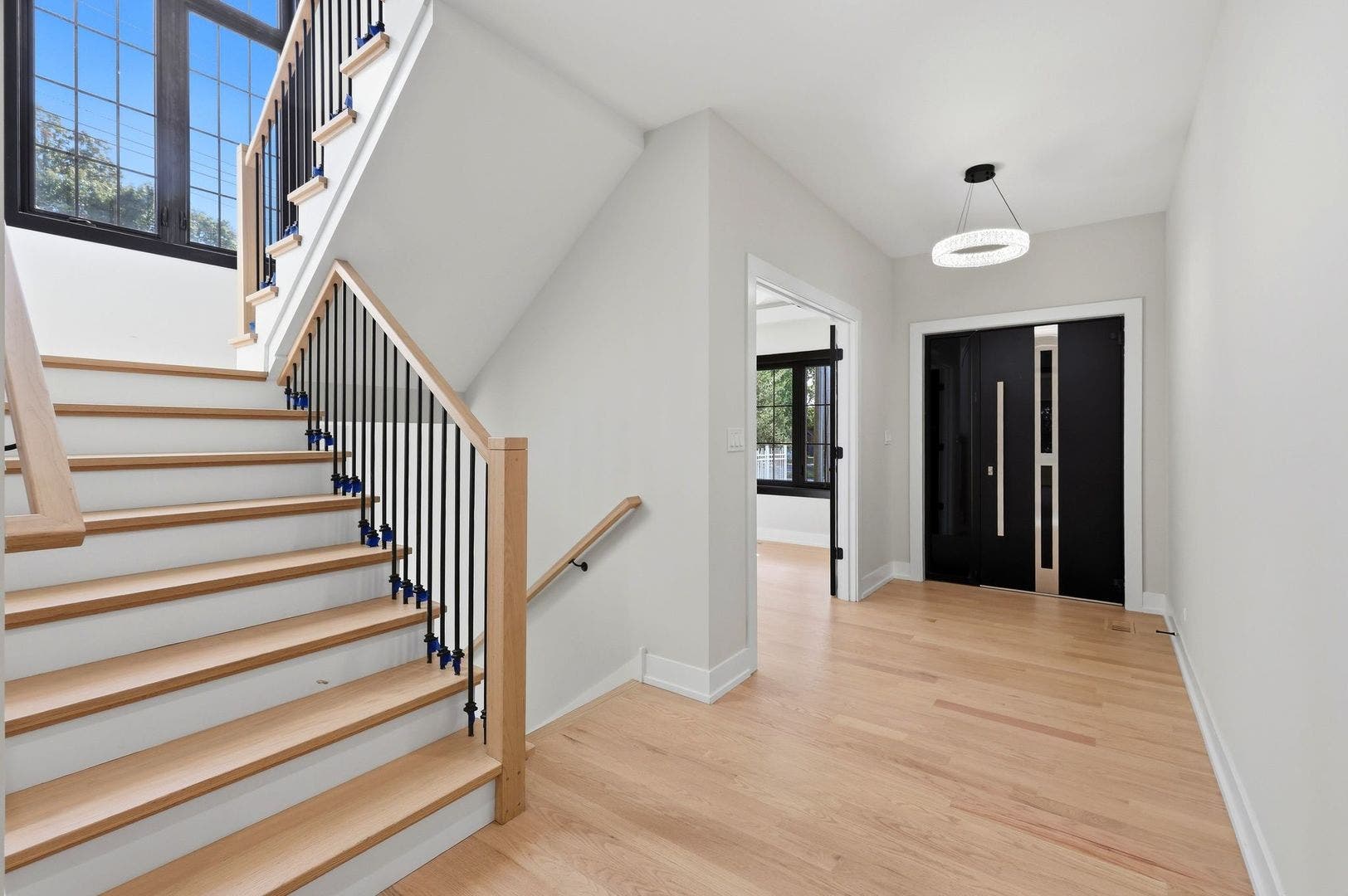 9235 Crescent Court, Oak Lawn, IL 60453 9235 Crescent Court, Oak Lawn, IL 60453