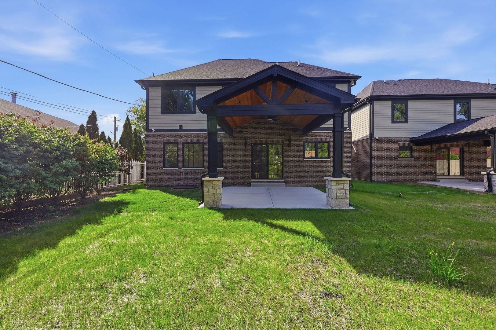9235 Crescent Court, Oak Lawn, IL 60453 9235 Crescent Court, Oak Lawn, IL 60453