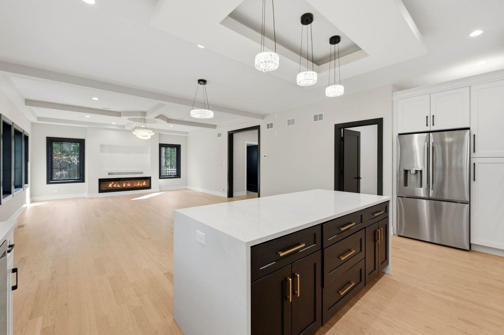 9235 Crescent Court, Oak Lawn, IL 60453 9235 Crescent Court, Oak Lawn, IL 60453