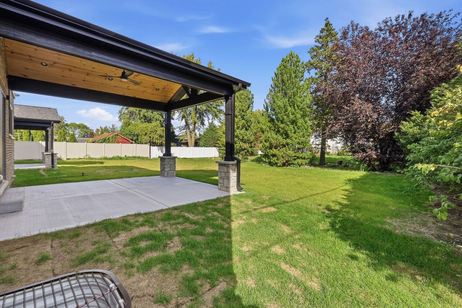 9235 Crescent Court, Oak Lawn, IL 60453 9235 Crescent Court, Oak Lawn, IL 60453