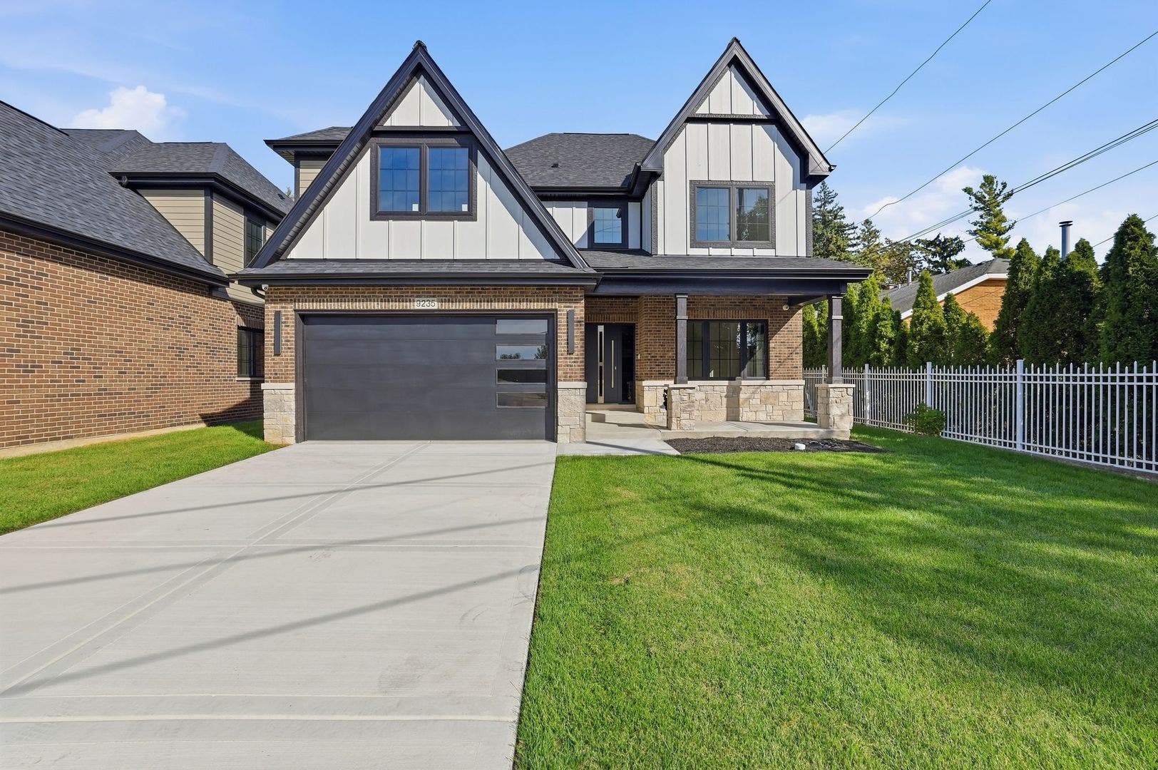9235 Crescent Court, Oak Lawn, IL 60453 9235 Crescent Court, Oak Lawn, IL 60453