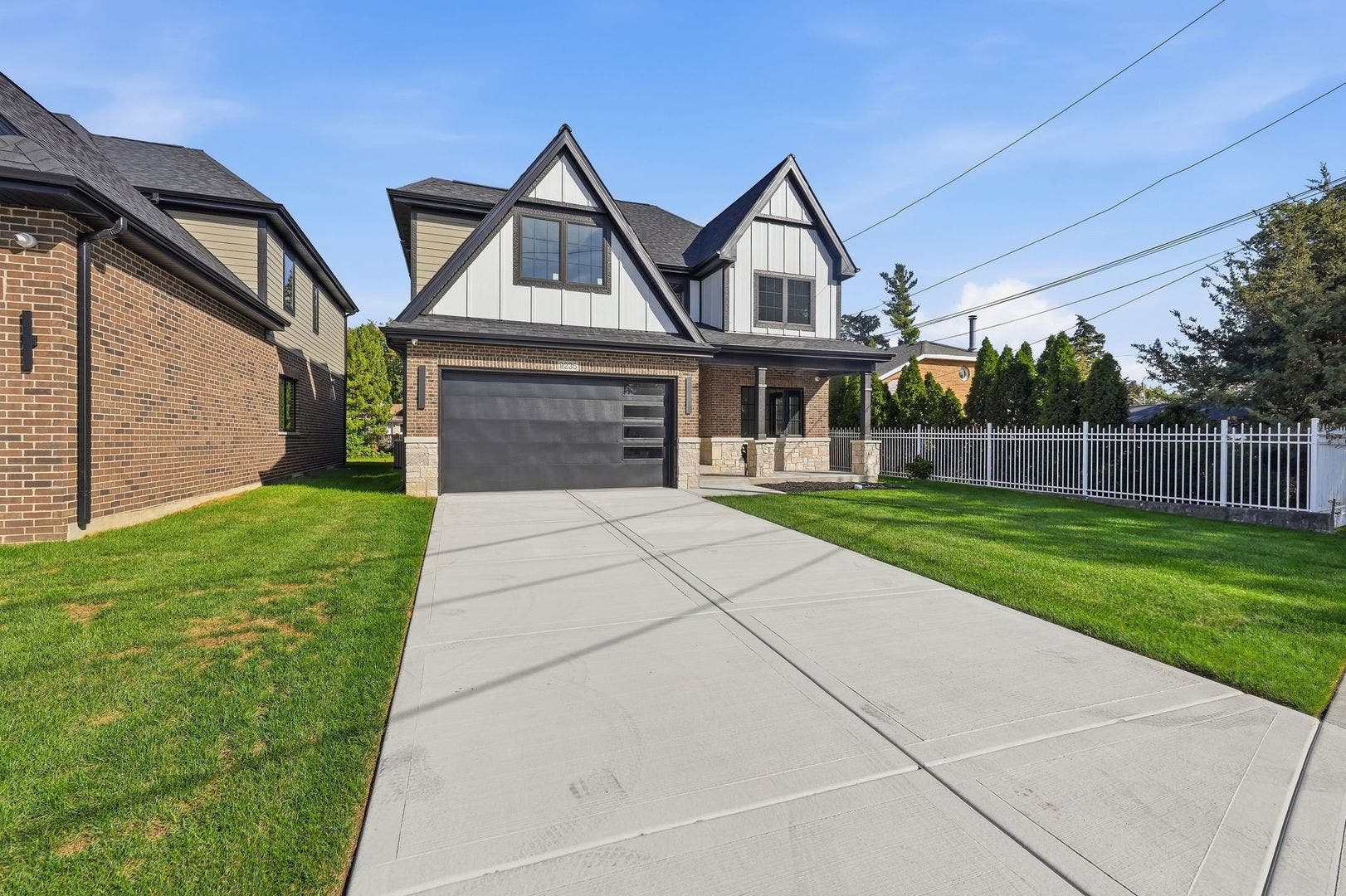 9235 Crescent Court, Oak Lawn, IL 60453 9235 Crescent Court, Oak Lawn, IL 60453