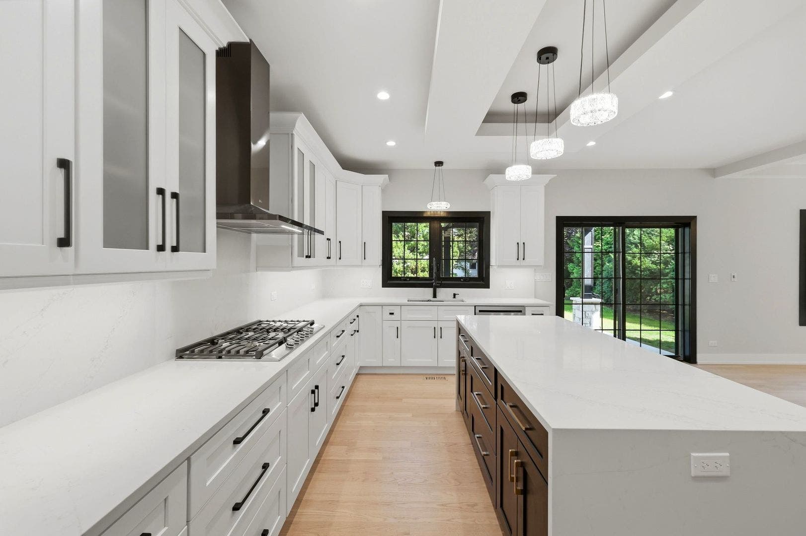 9235 Crescent Court, Oak Lawn, IL 60453 9235 Crescent Court, Oak Lawn, IL 60453