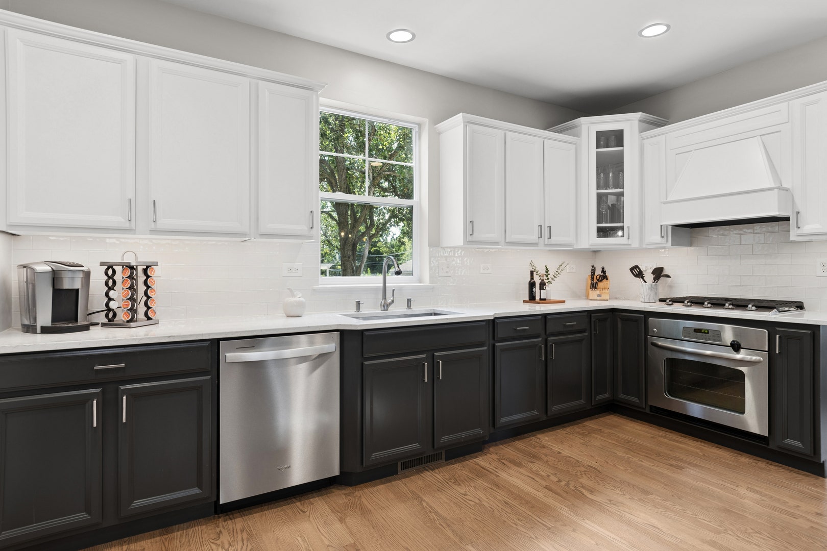 4544 Stanley Avenue, Downers Grove, IL 60515 4544 Stanley Avenue, Downers Grove, IL 60515