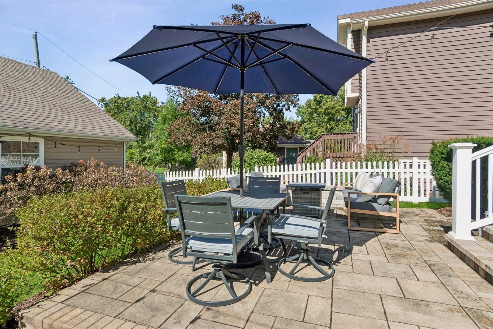 4544 Stanley Avenue, Downers Grove, IL 60515 4544 Stanley Avenue, Downers Grove, IL 60515
