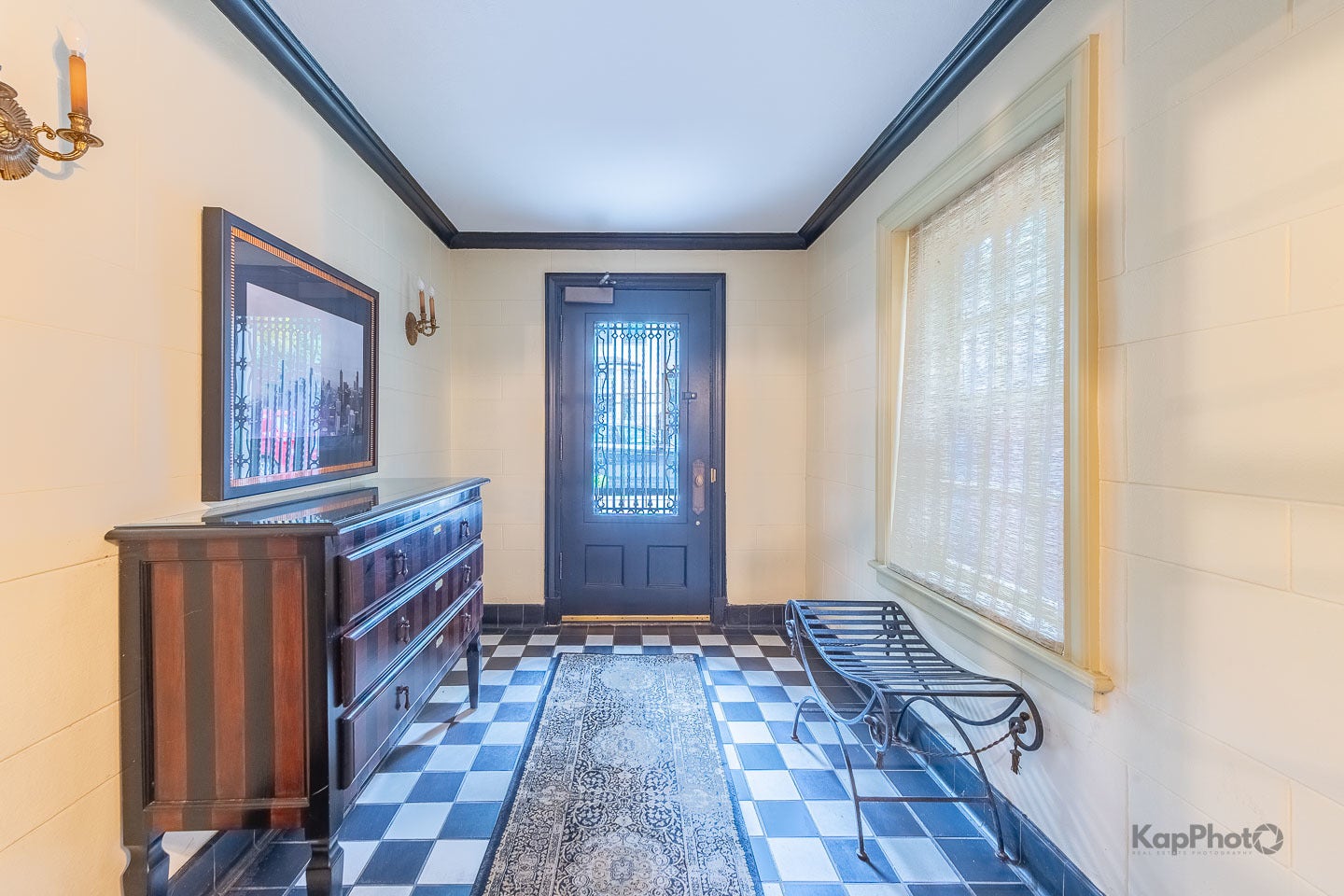 24 E Scott Street, #2, Chicago, IL 60610 24 E Scott Street, #2, Chicago, IL 60610