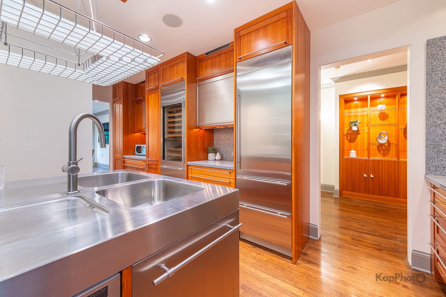 24 E Scott Street, #2, Chicago, IL 60610 24 E Scott Street, #2, Chicago, IL 60610