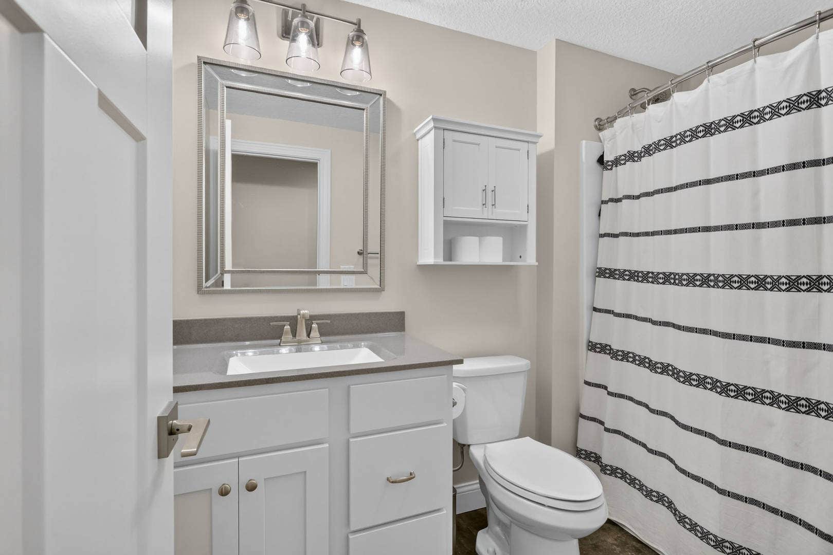 3619 Cobblestone Drive, Bettendorf, IA 52722 3619 Cobblestone Drive, Bettendorf, IA 52722