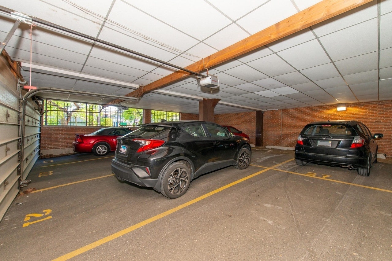 950 Washington Boulevard, #302, Oak Park, IL 60302 950 Washington Boulevard, #302, Oak Park, IL 60302
