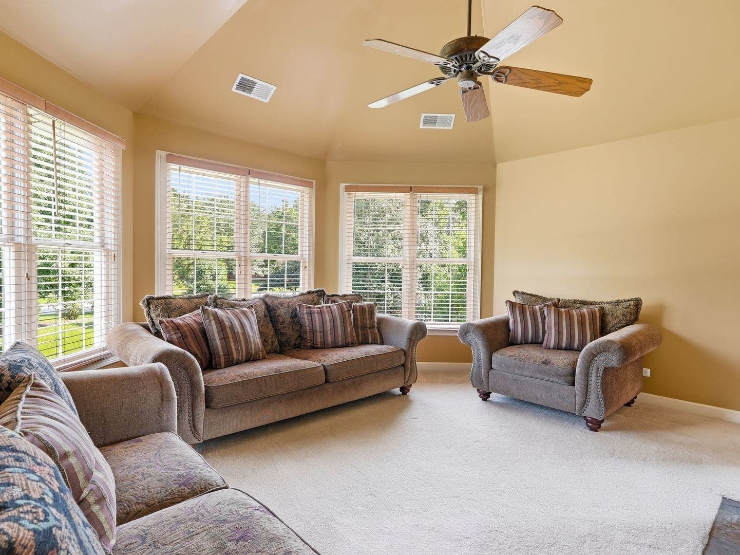 1731 Princess Circle, Naperville, IL 60564 1731 Princess Circle, Naperville, IL 60564