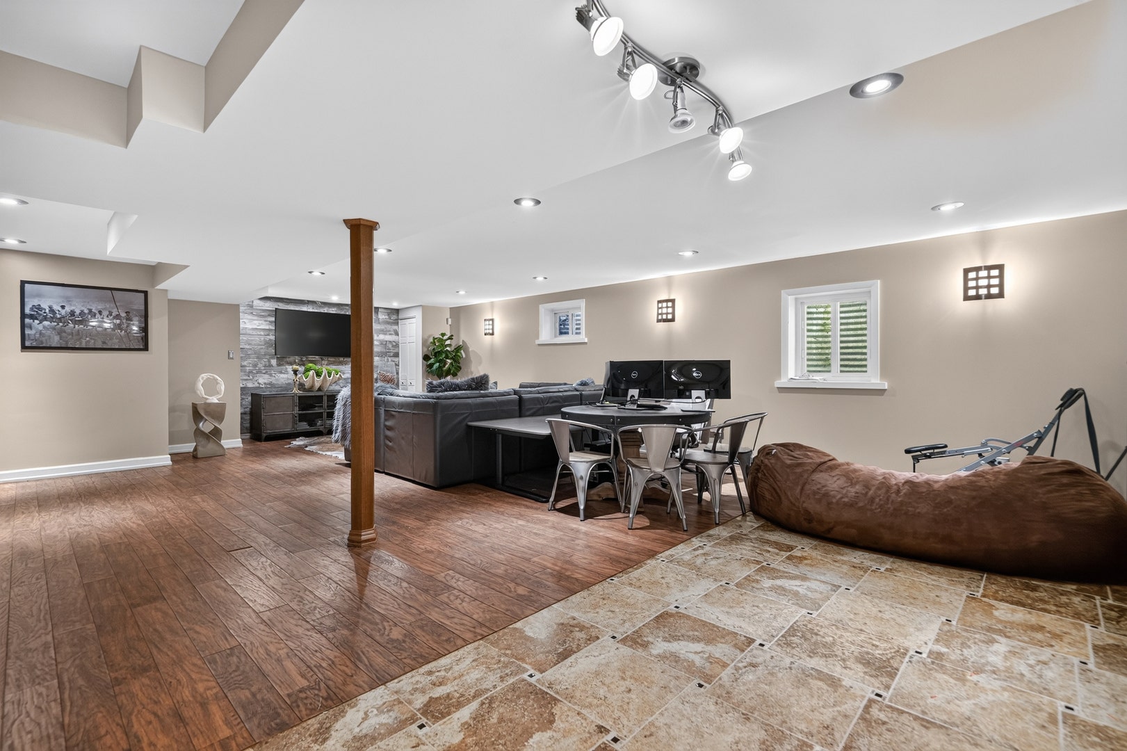 13207 HUNT MASTER Lane, Lemont, IL 60439 13207 HUNT MASTER Lane, Lemont, IL 60439