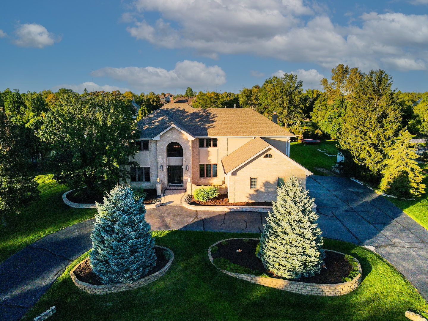 13207 HUNT MASTER Lane, Lemont, IL 60439 13207 HUNT MASTER Lane, Lemont, IL 60439