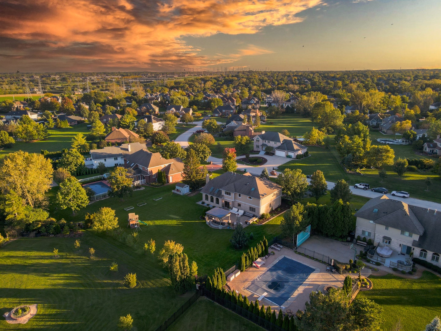 13207 HUNT MASTER Lane, Lemont, IL 60439 13207 HUNT MASTER Lane, Lemont, IL 60439