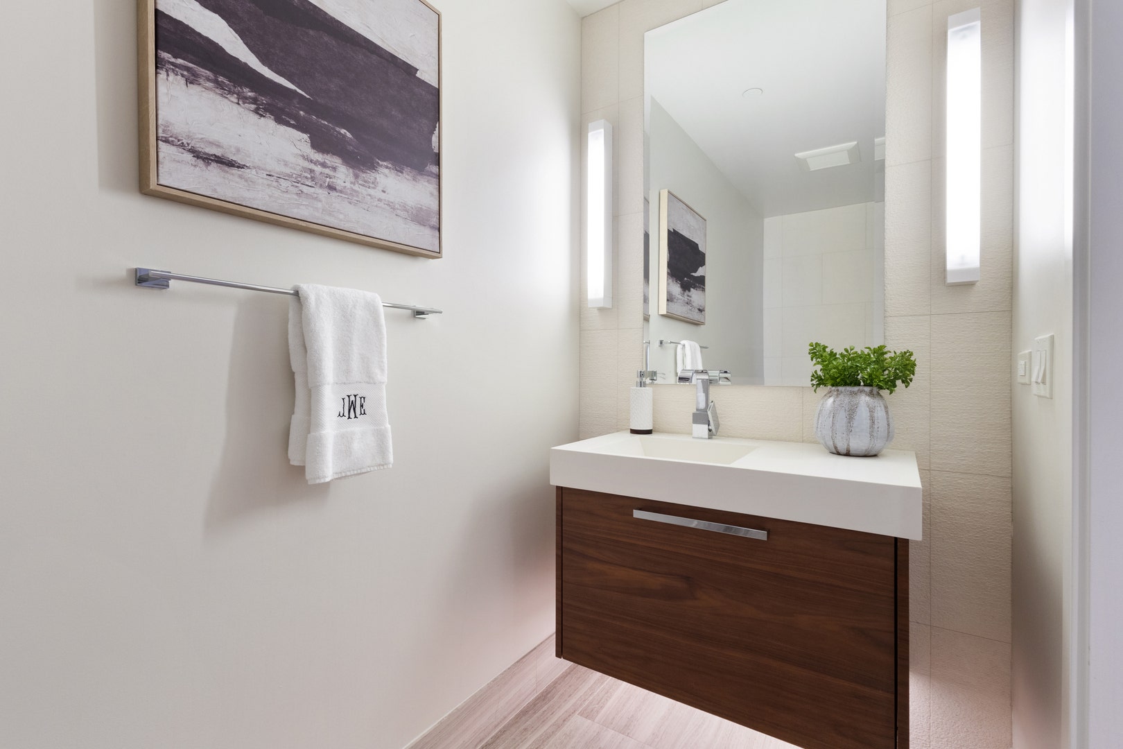 888 W E Street, #2602, San Diego, CA 92101 888 W E Street, #2602, San Diego, CA 92101