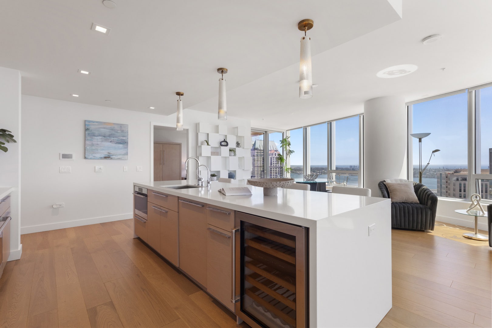 888 W E Street, #2602, San Diego, CA 92101 888 W E Street, #2602, San Diego, CA 92101