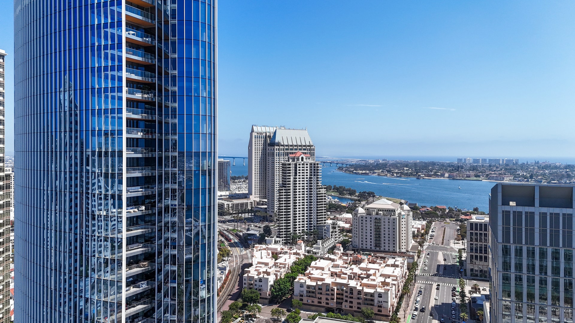 888 W E Street, #2602, San Diego, CA 92101 888 W E Street, #2602, San Diego, CA 92101