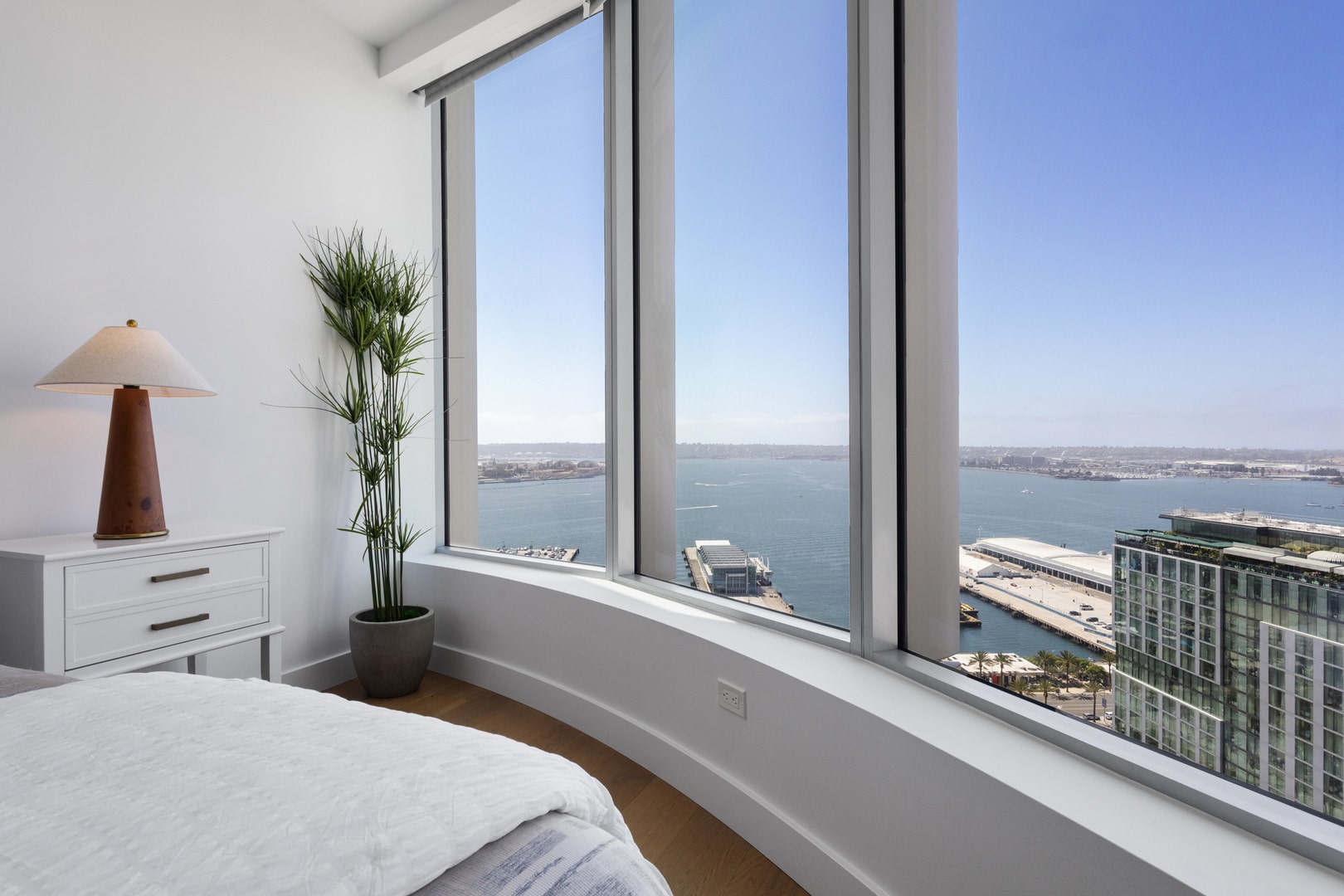 888 W E Street, #2602, San Diego, CA 92101 888 W E Street, #2602, San Diego, CA 92101