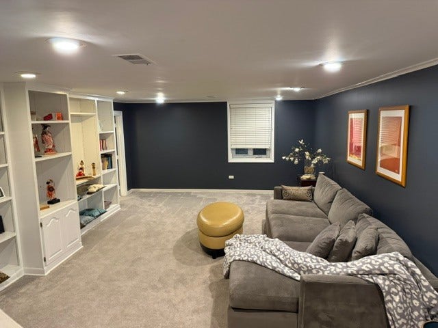 1817 Wildberry Drive, #H, Glenview, IL 60025