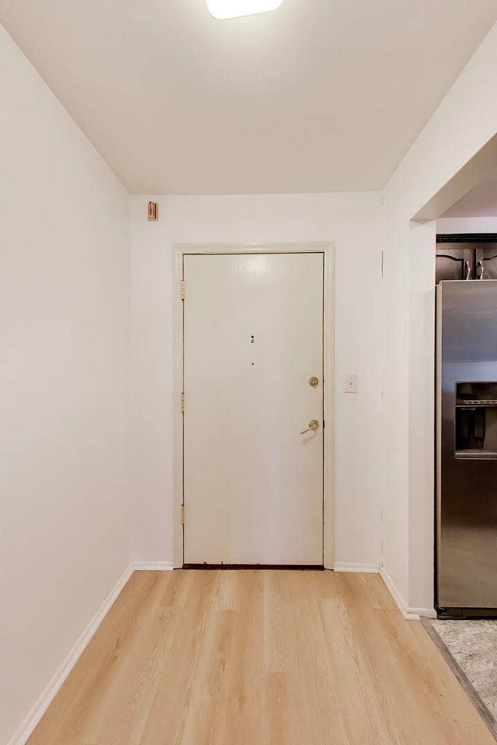 907 Curtiss Street, #404, Downers Grove, IL 60515