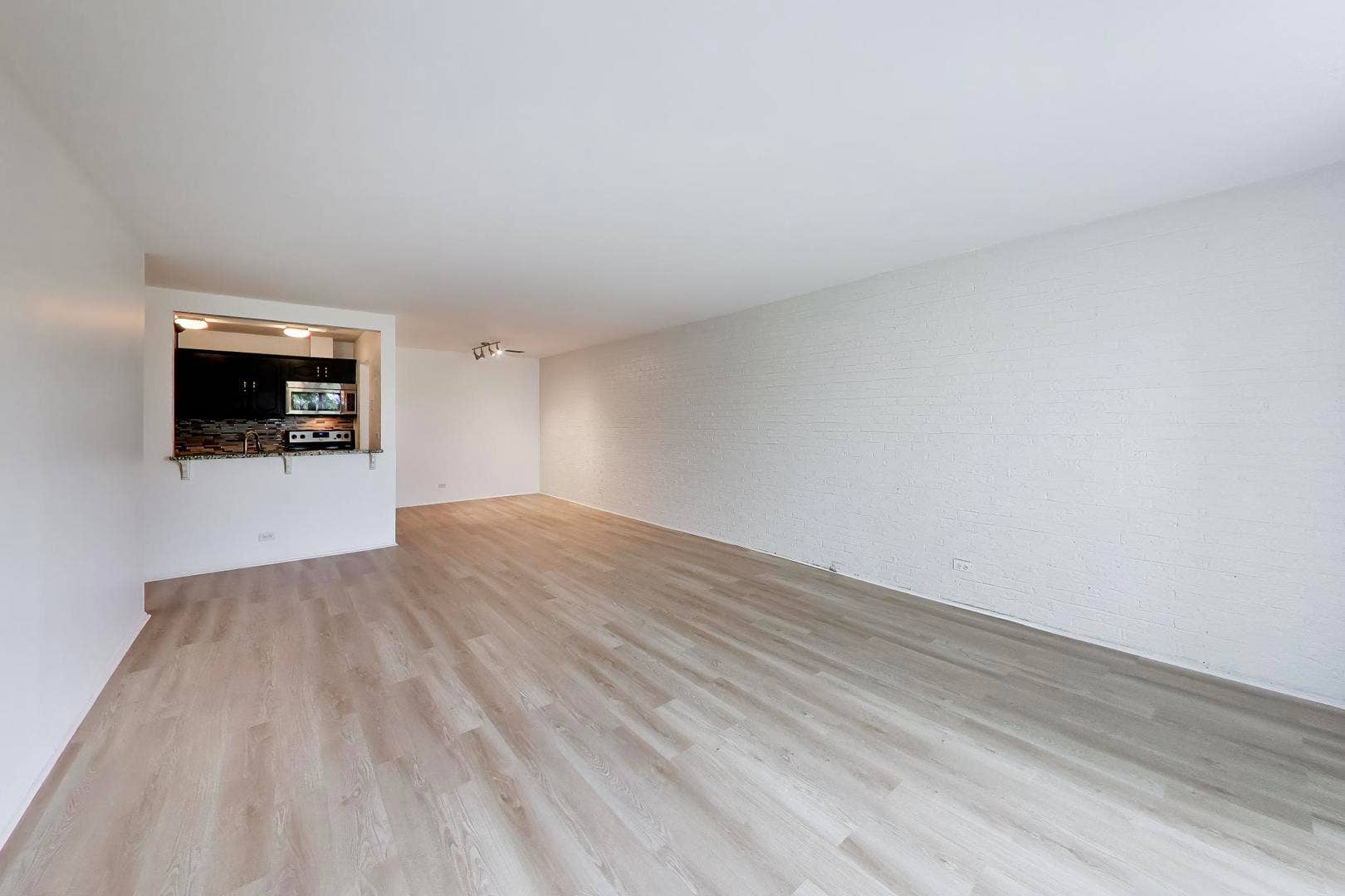 907 Curtiss Street, #404, Downers Grove, IL 60515