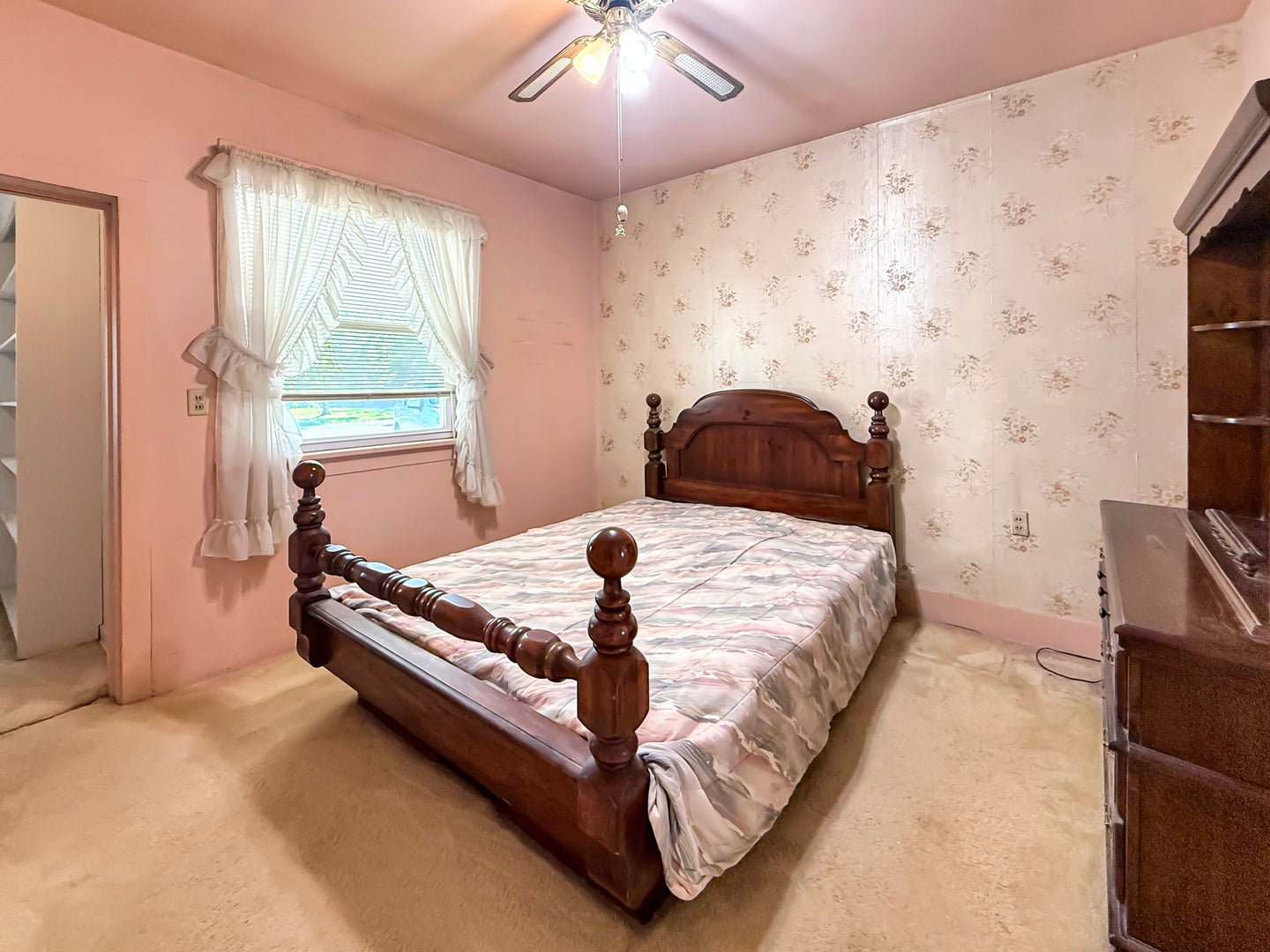 101 E Pera Street, Ludlow, IL 60949 101 E Pera Street, Ludlow, IL 60949