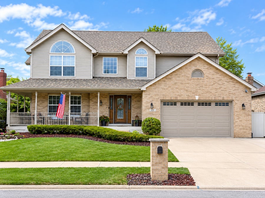 Property photo for 16611 Karen Springs Drive, Lockport, IL