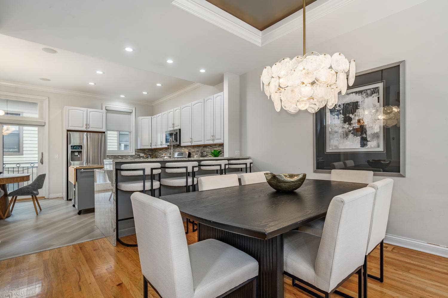 942 W HUBBARD Street, Chicago, IL 60642