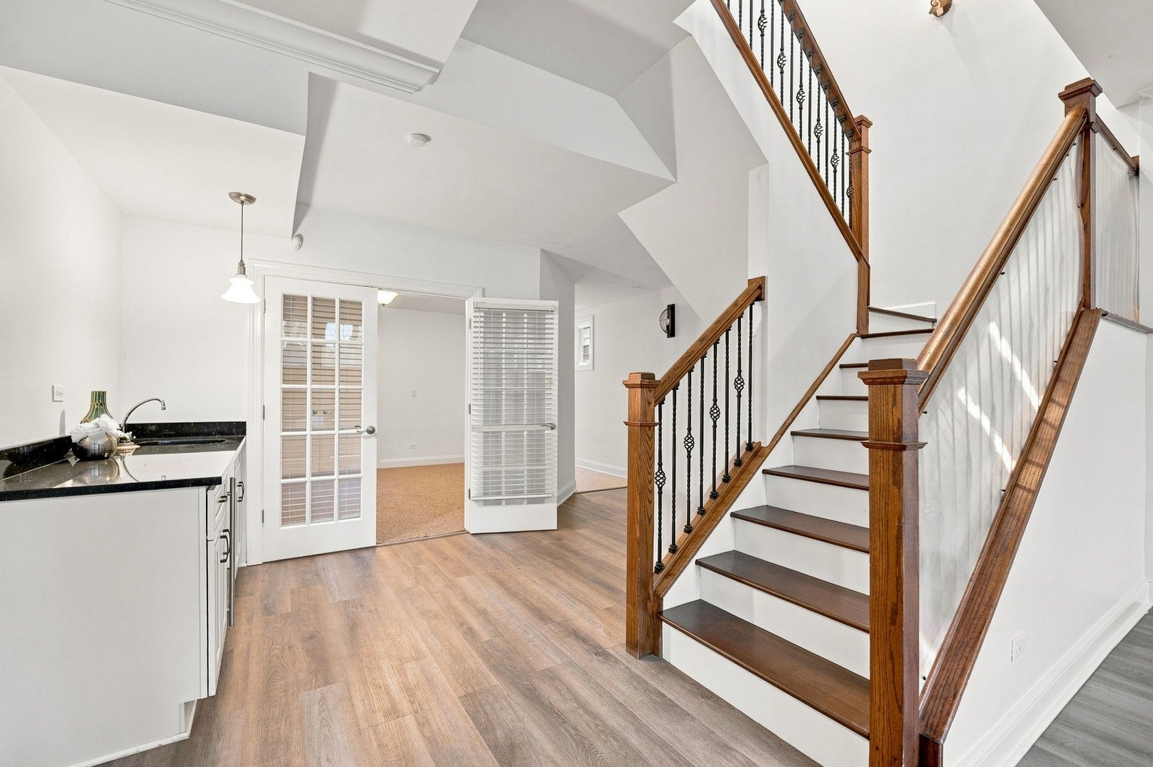 4106 N Saint Louis Avenue, Chicago, IL 60618 4106 N Saint Louis Avenue, Chicago, IL 60618