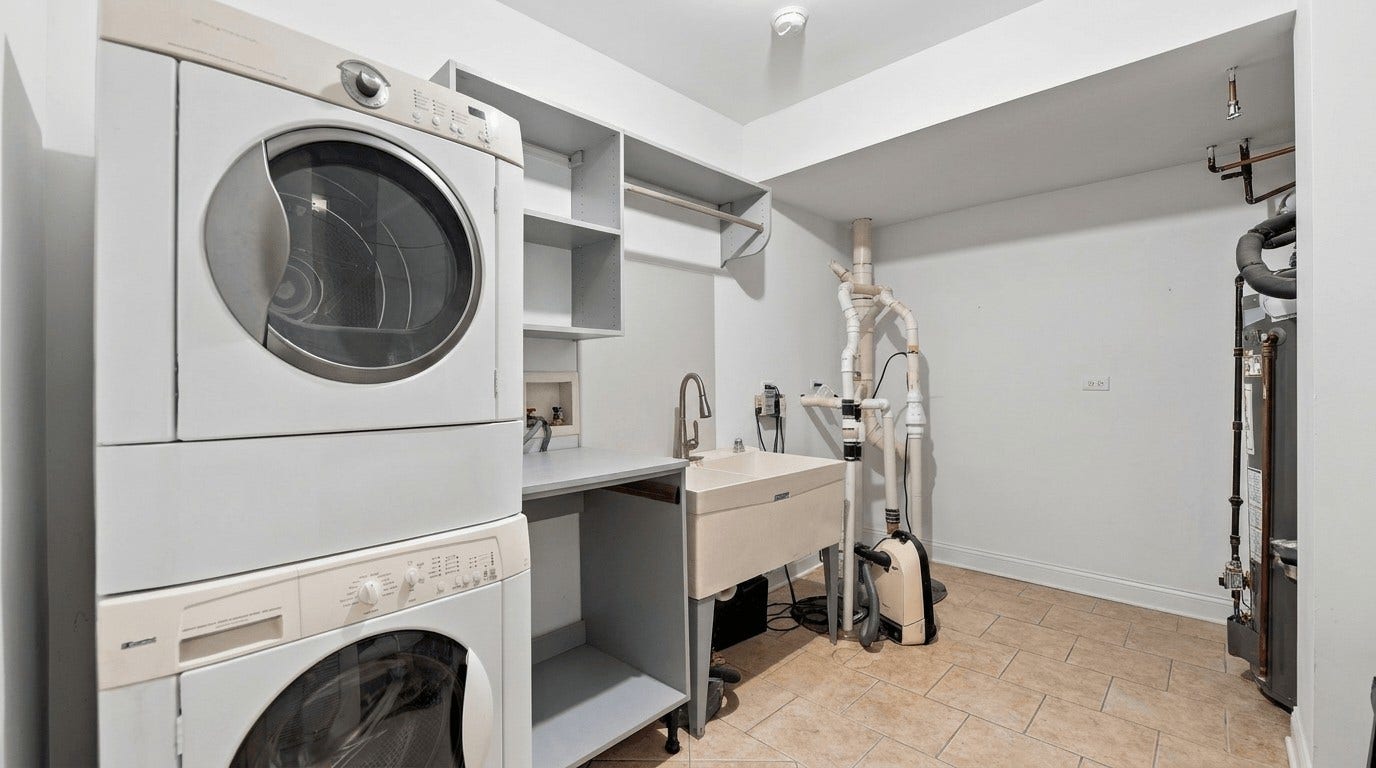 4106 N Saint Louis Avenue, Chicago, IL 60618 4106 N Saint Louis Avenue, Chicago, IL 60618
