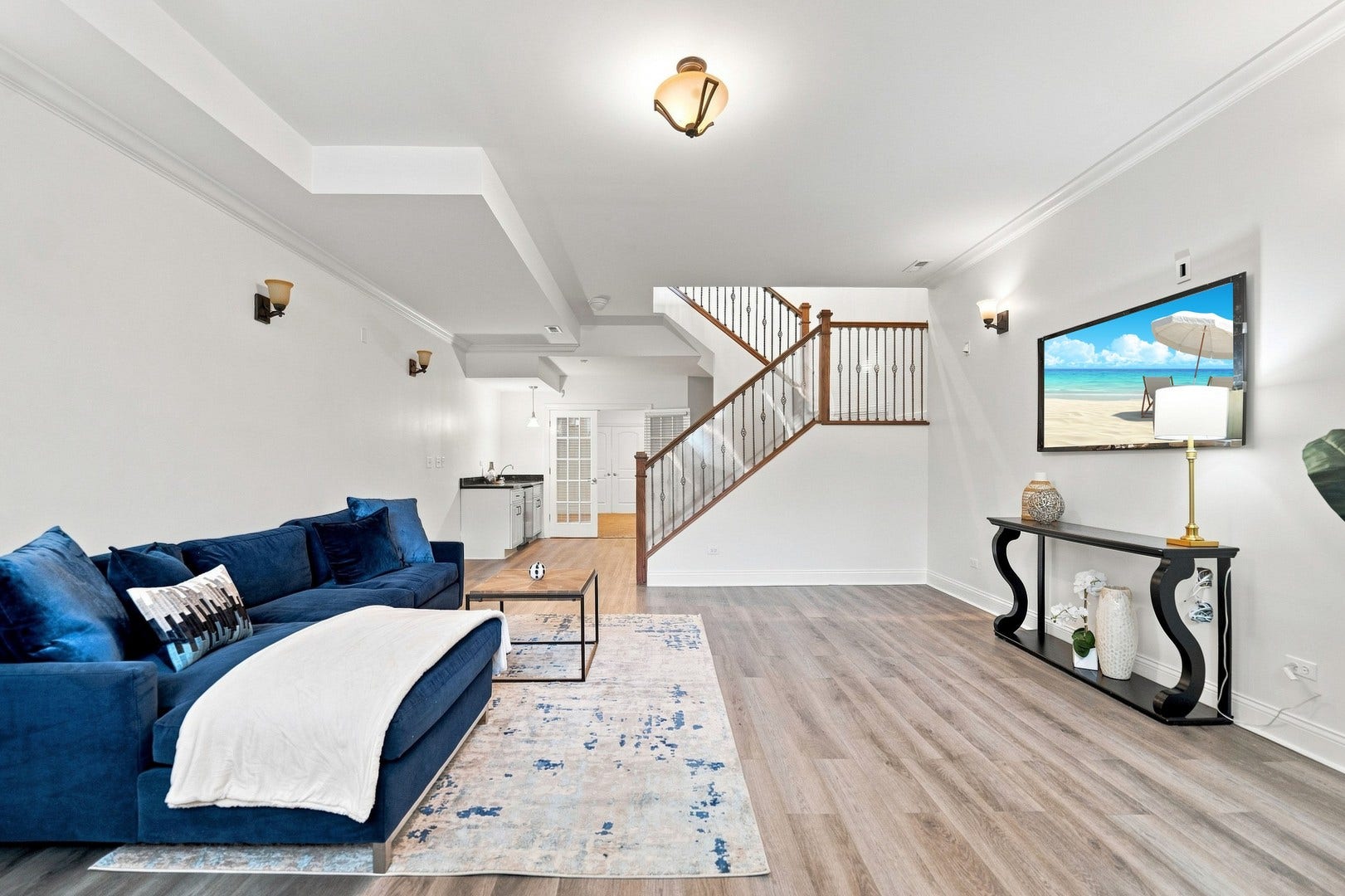 4106 N Saint Louis Avenue, Chicago, IL 60618 4106 N Saint Louis Avenue, Chicago, IL 60618