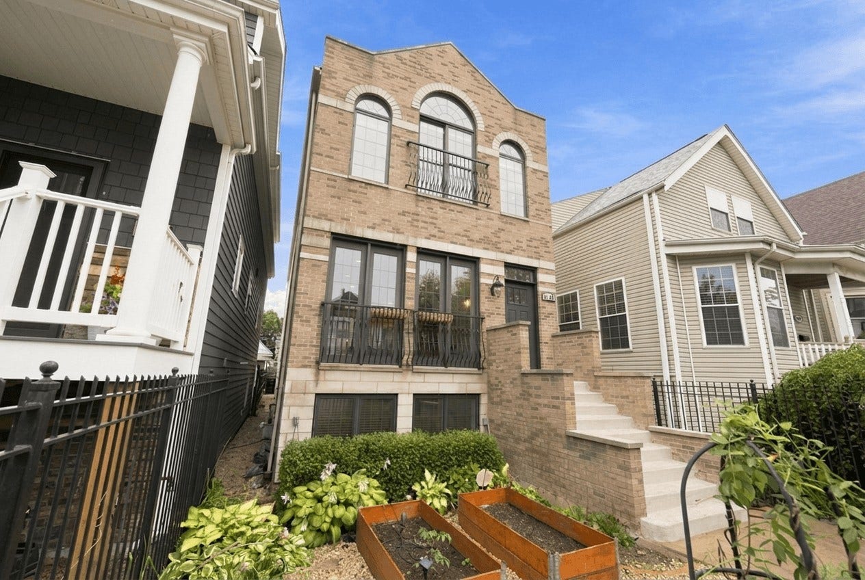 4106 N Saint Louis Avenue, Chicago, IL 60618 4106 N Saint Louis Avenue, Chicago, IL 60618