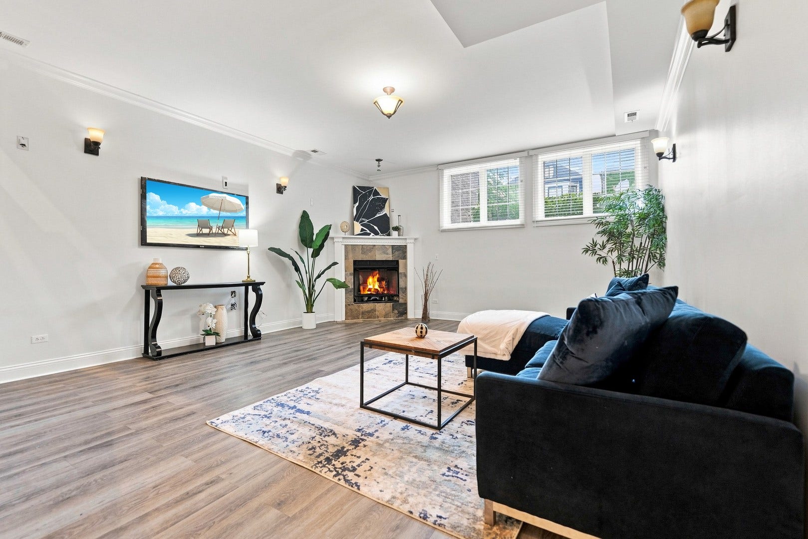 4106 N Saint Louis Avenue, Chicago, IL 60618 4106 N Saint Louis Avenue, Chicago, IL 60618