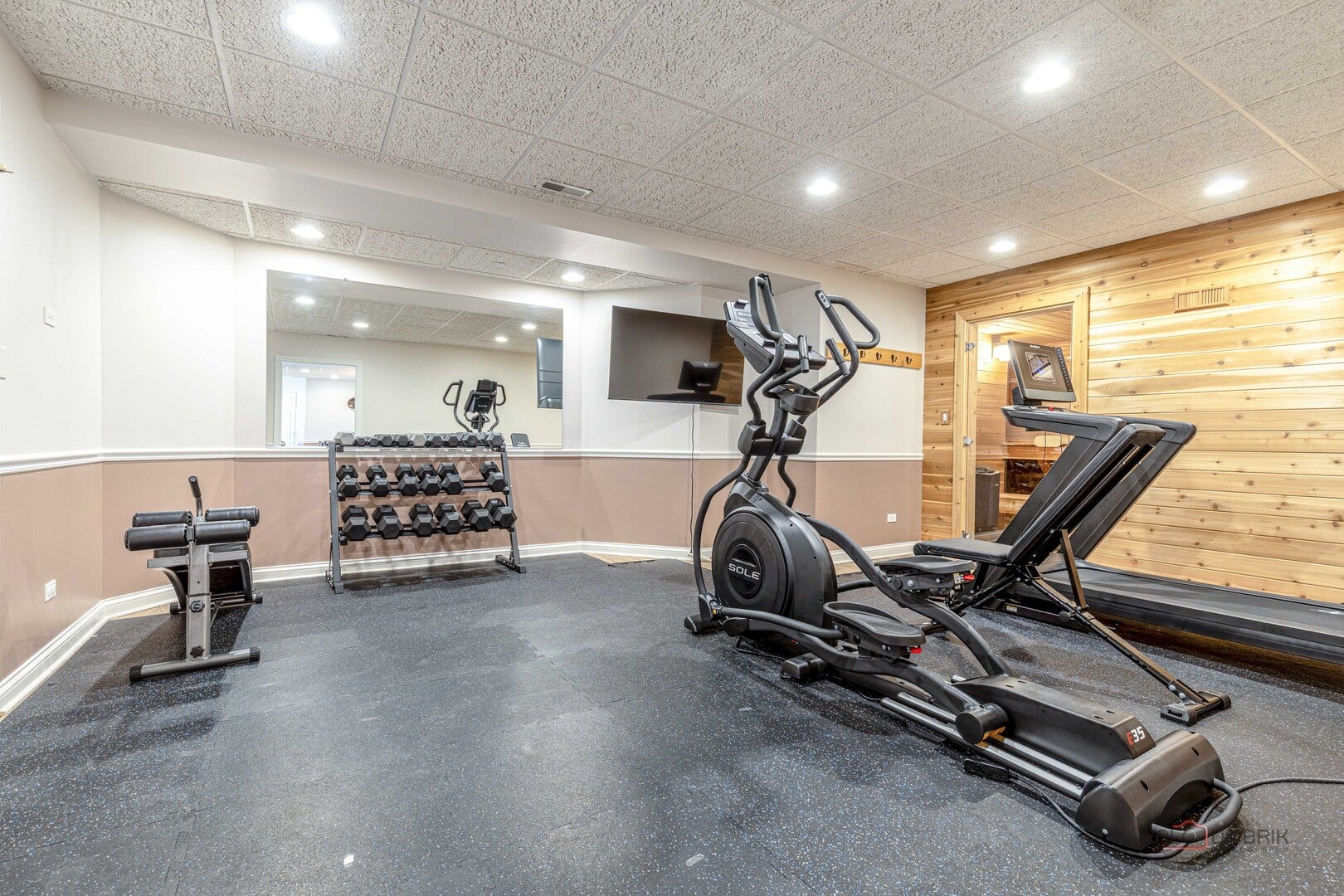 4402 Heritage Lane, Long Grove, IL 60047 4402 Heritage Lane, Long Grove, IL 60047