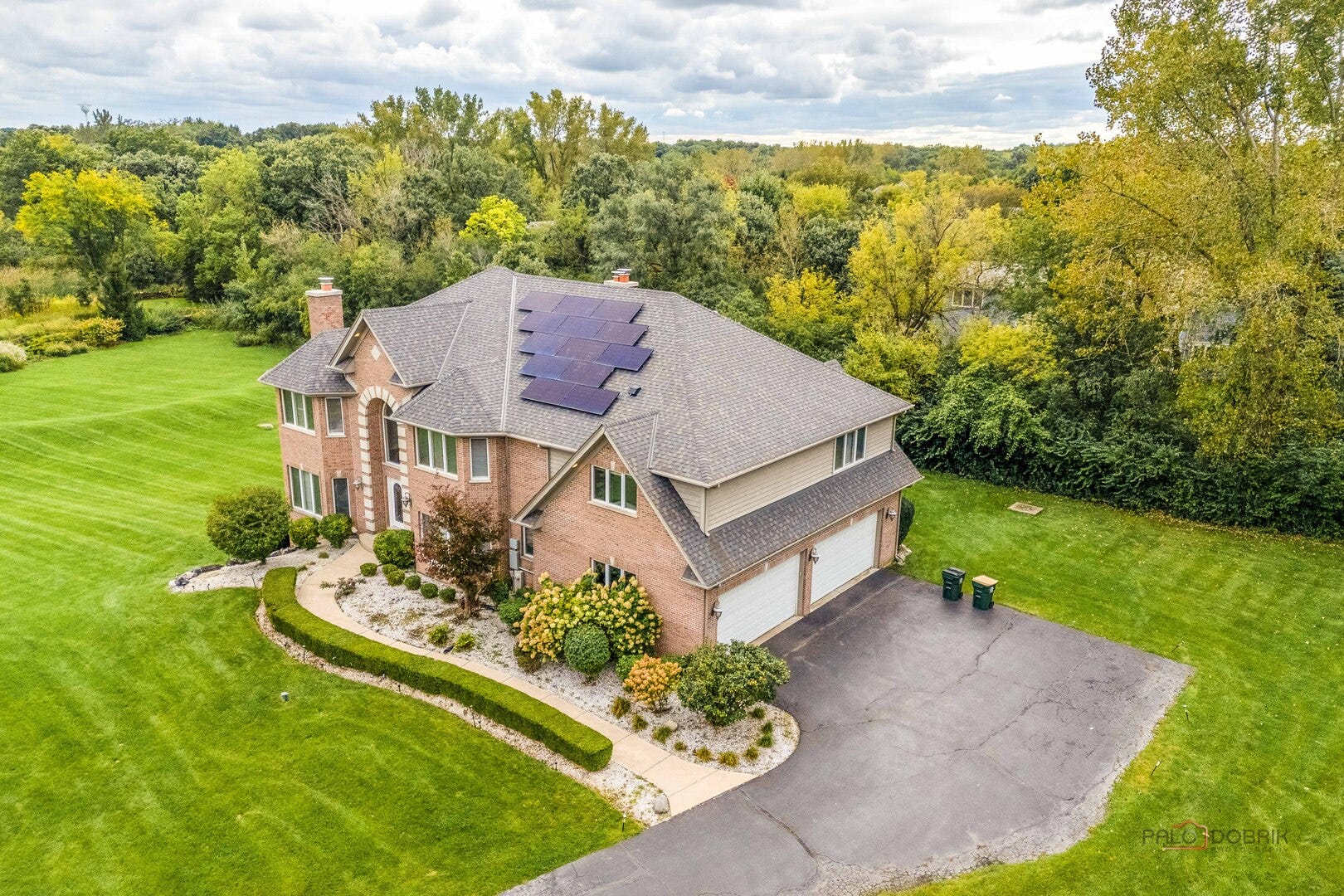 4402 Heritage Lane, Long Grove, IL 60047 4402 Heritage Lane, Long Grove, IL 60047