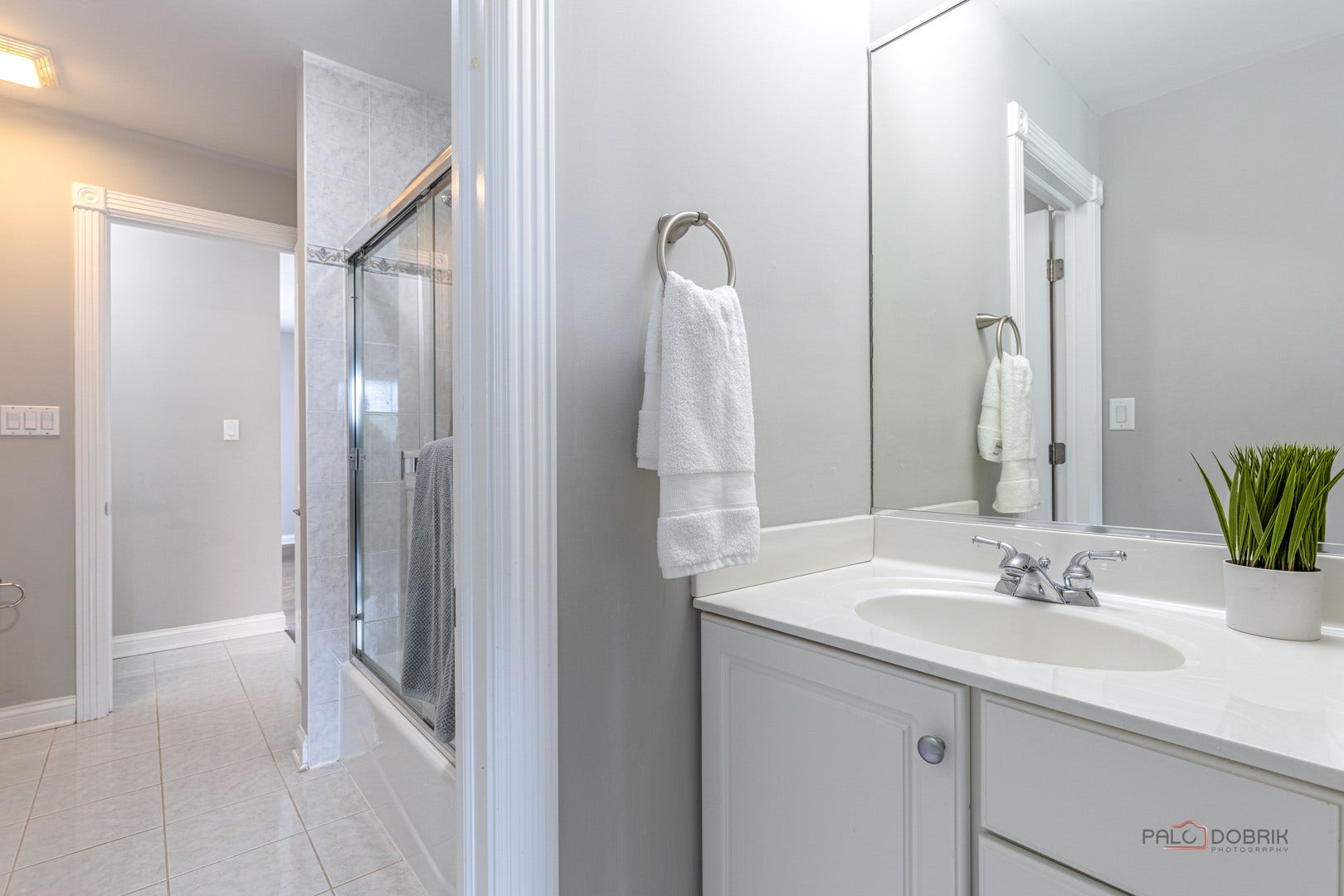 4402 Heritage Lane, Long Grove, IL 60047 4402 Heritage Lane, Long Grove, IL 60047