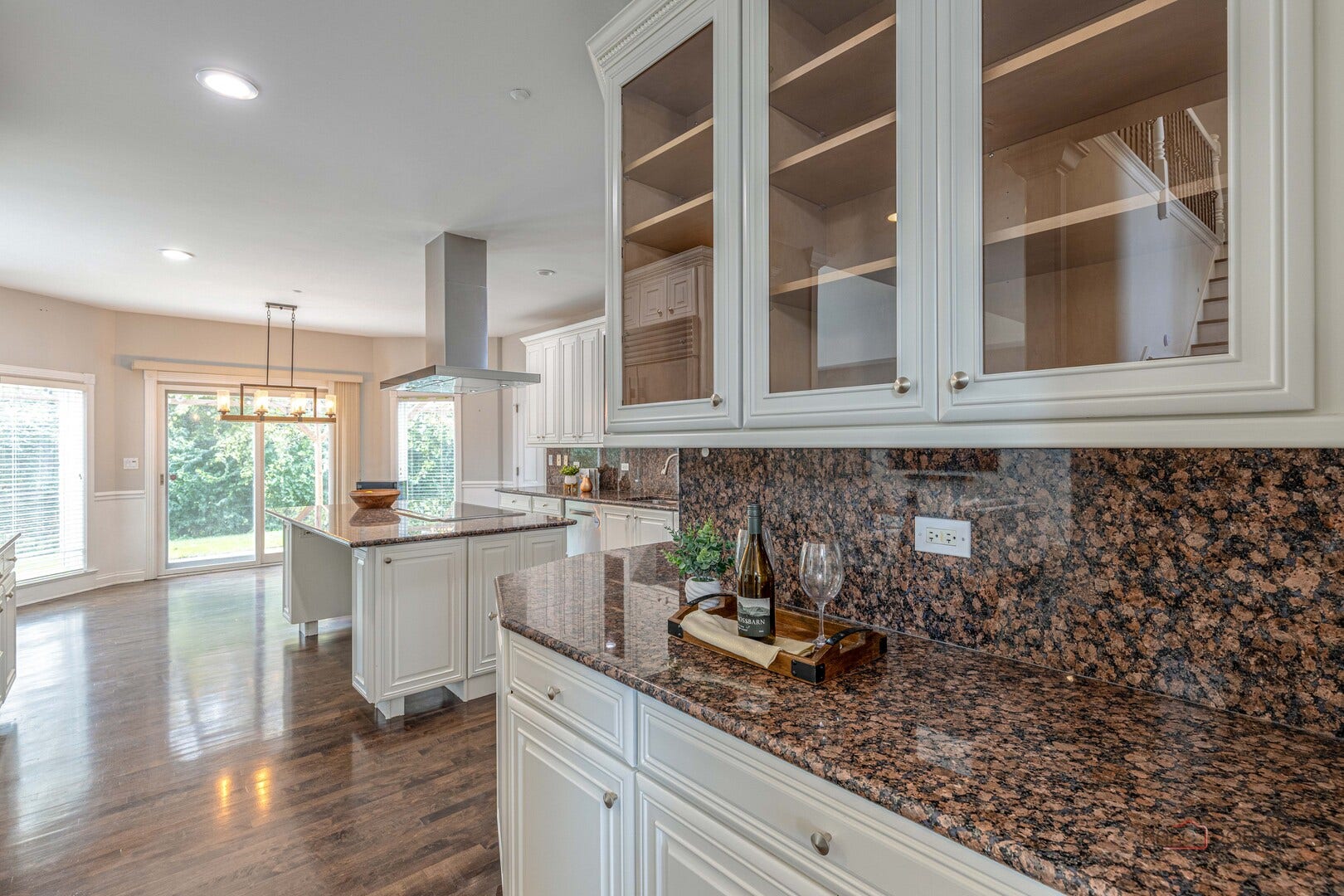 4402 Heritage Lane, Long Grove, IL 60047 4402 Heritage Lane, Long Grove, IL 60047