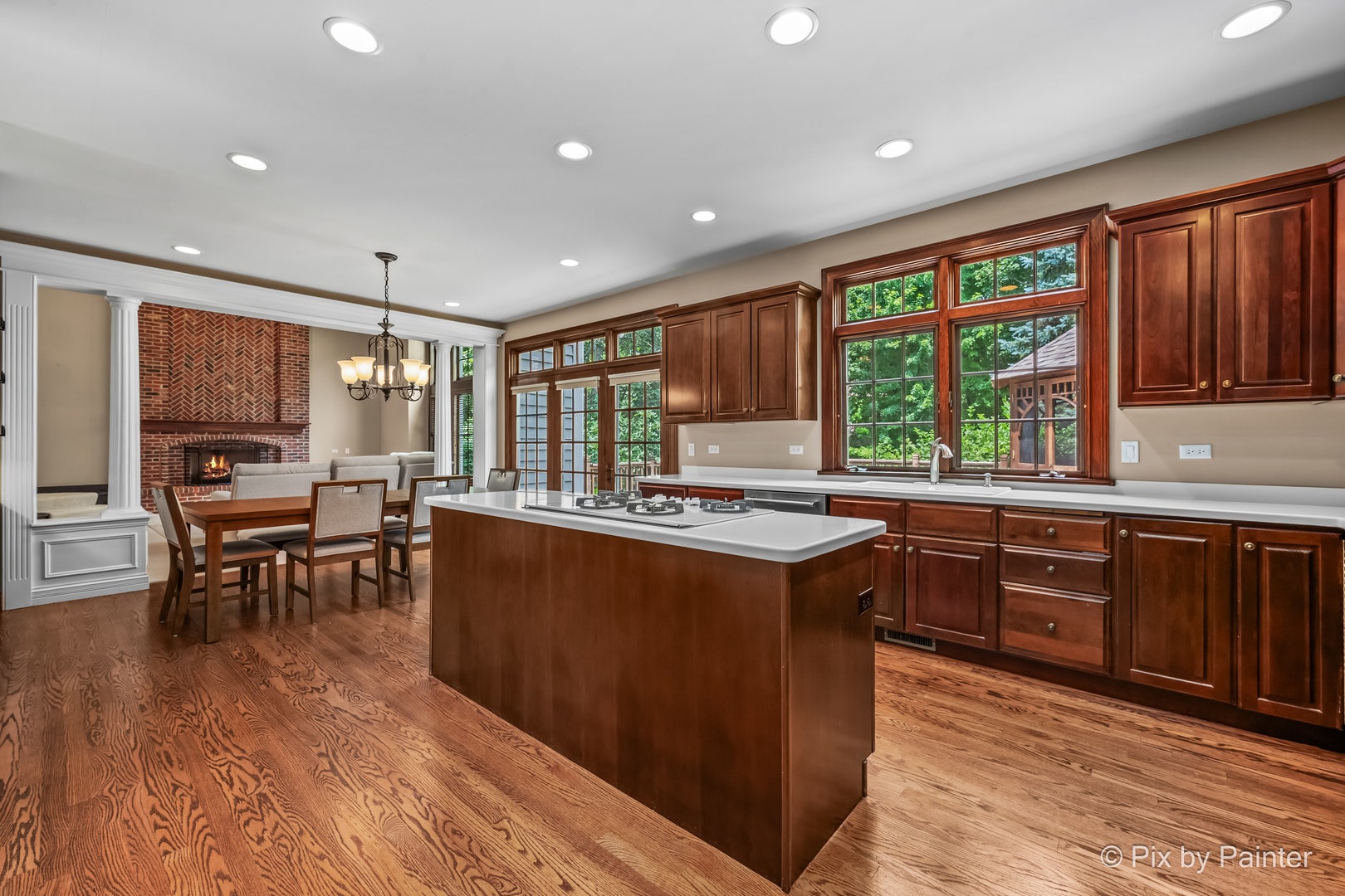 1105 Thoroughbred Circle, St. Charles, IL 60174
