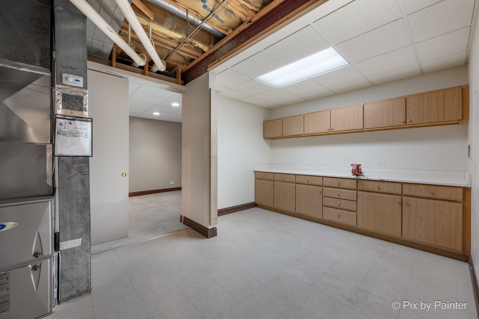 1105 Thoroughbred Circle, St. Charles, IL 60174
