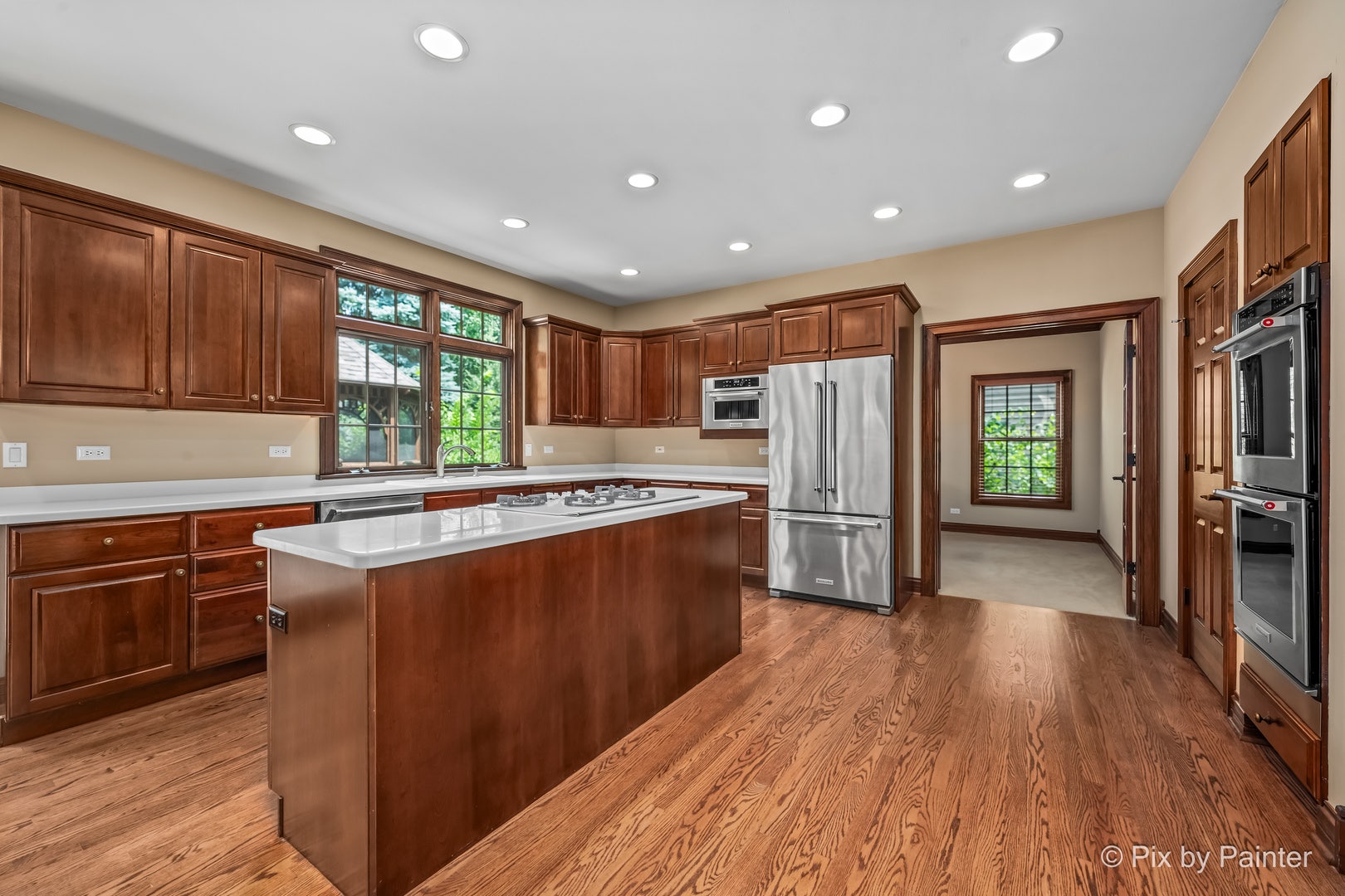 1105 Thoroughbred Circle, St. Charles, IL 60174
