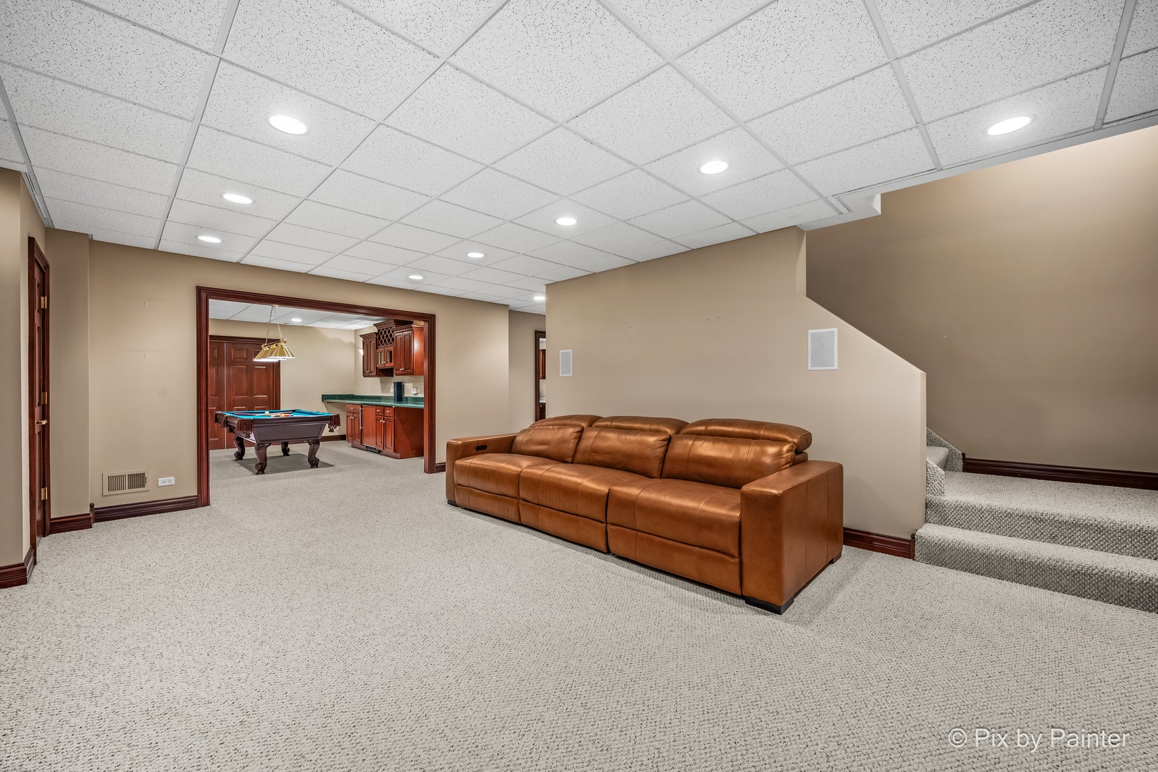 1105 Thoroughbred Circle, St. Charles, IL 60174