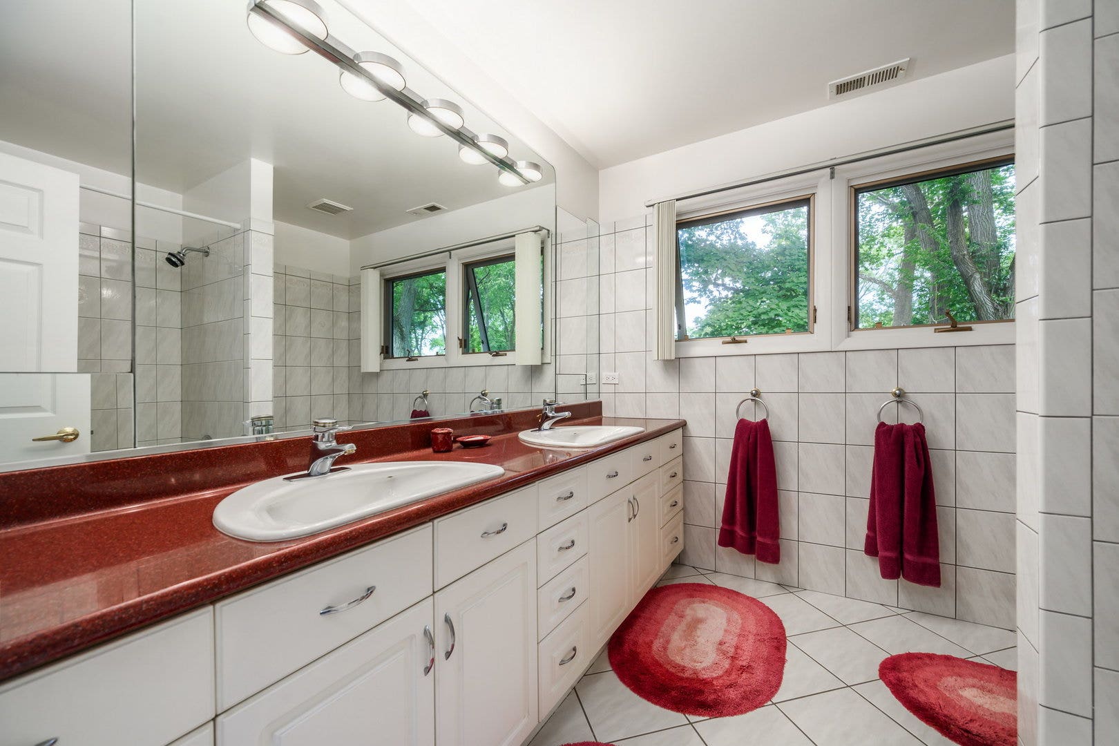 695 Ivy Lane, Glencoe, IL 60022 695 Ivy Lane, Glencoe, IL 60022